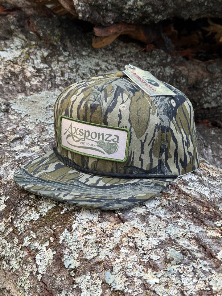 Signature Feather Patch on Rope Hat Mossy Oak Treestand